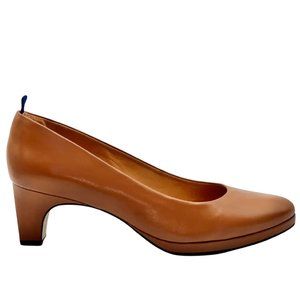 dr. Liza sneaker pump in Caramelo (9 M)
